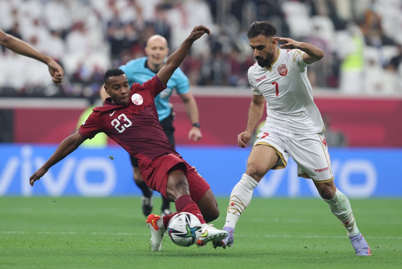 مباراة منتخب قطر والبحرين في بطولة كأس العرب 2021 watanserb.com
