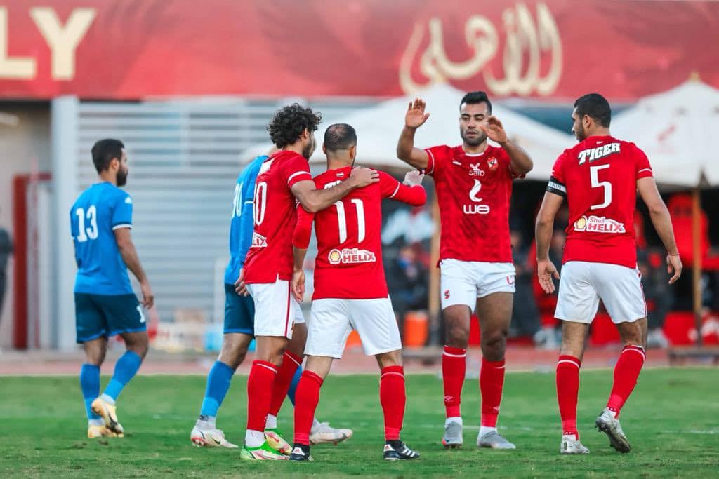 رابطة الدوري المصري تعلن عن إيقاف المباريات مؤقتاً watanserb.com