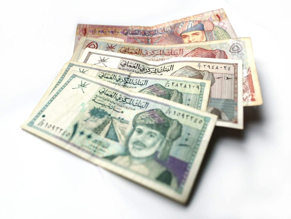 ماذا يعني ارتفاع الاحتياطي النقدي الأجنبي لسلطنة عمان؟.. بروفيسور يجيب watanserb.com