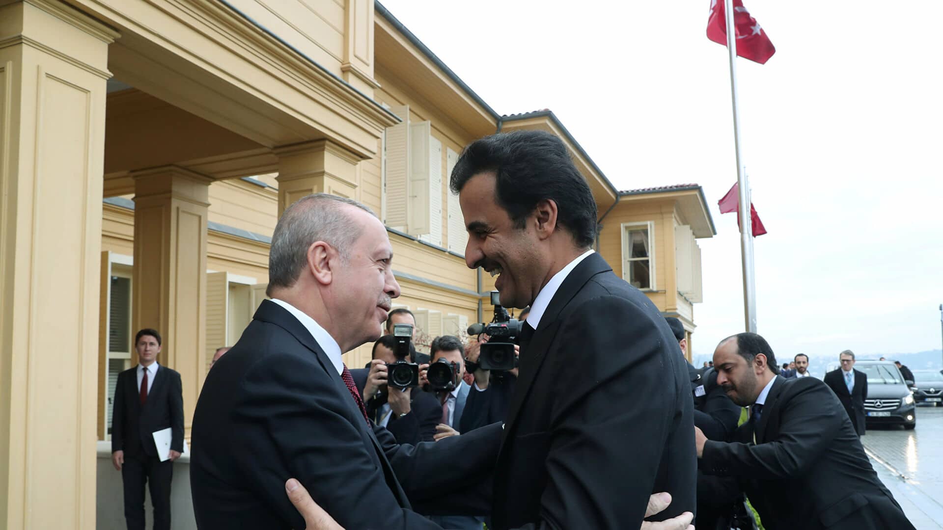 الرئيس أردوغان والأمير تميم watanserb.com