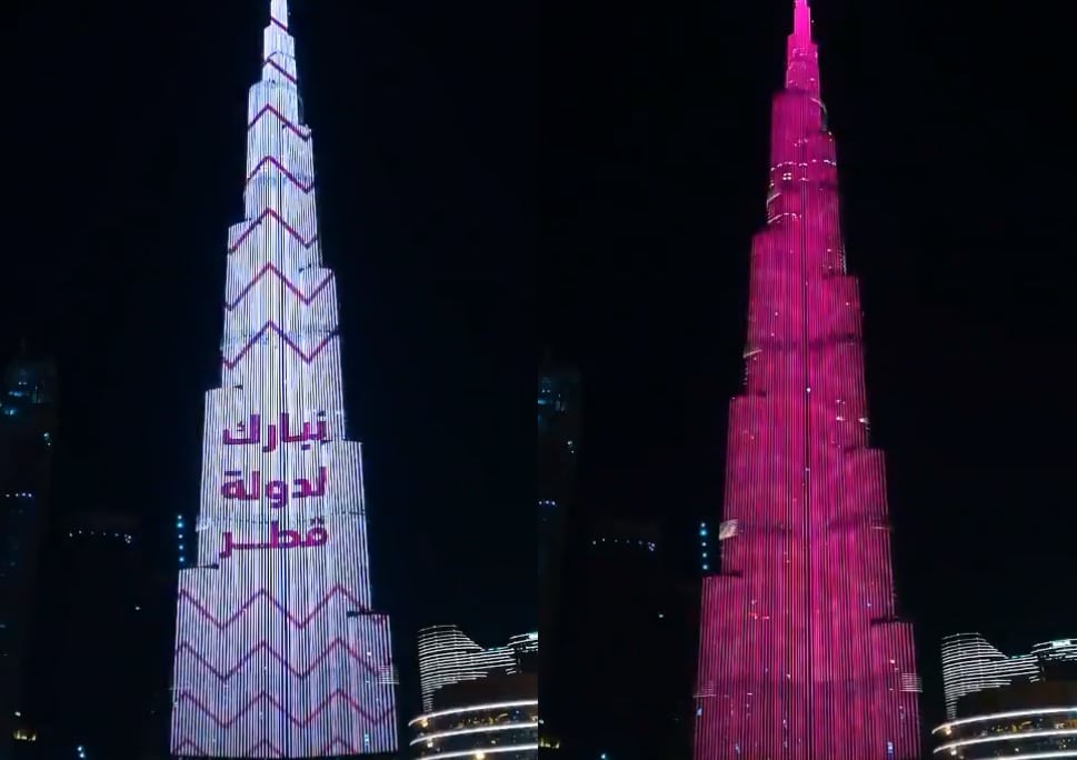 برج خليفة يضاء بعلم دولة قطر بمناسبة يومها الوطني watanserb.com