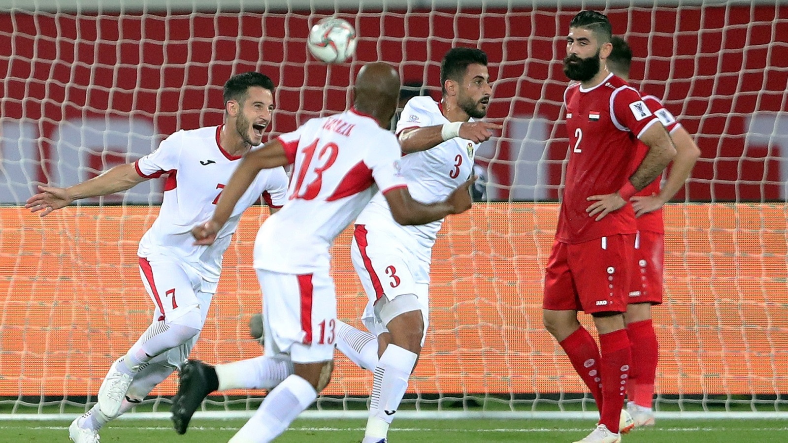 مباراة منتخب الأردن والمغرب في بطولة كأس العرب 2021 watanserb.com