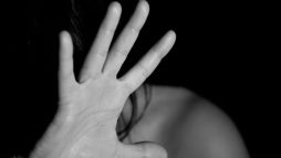 11 قضية اغتصاب لأطفال في سلطنة عمان watanserb.com