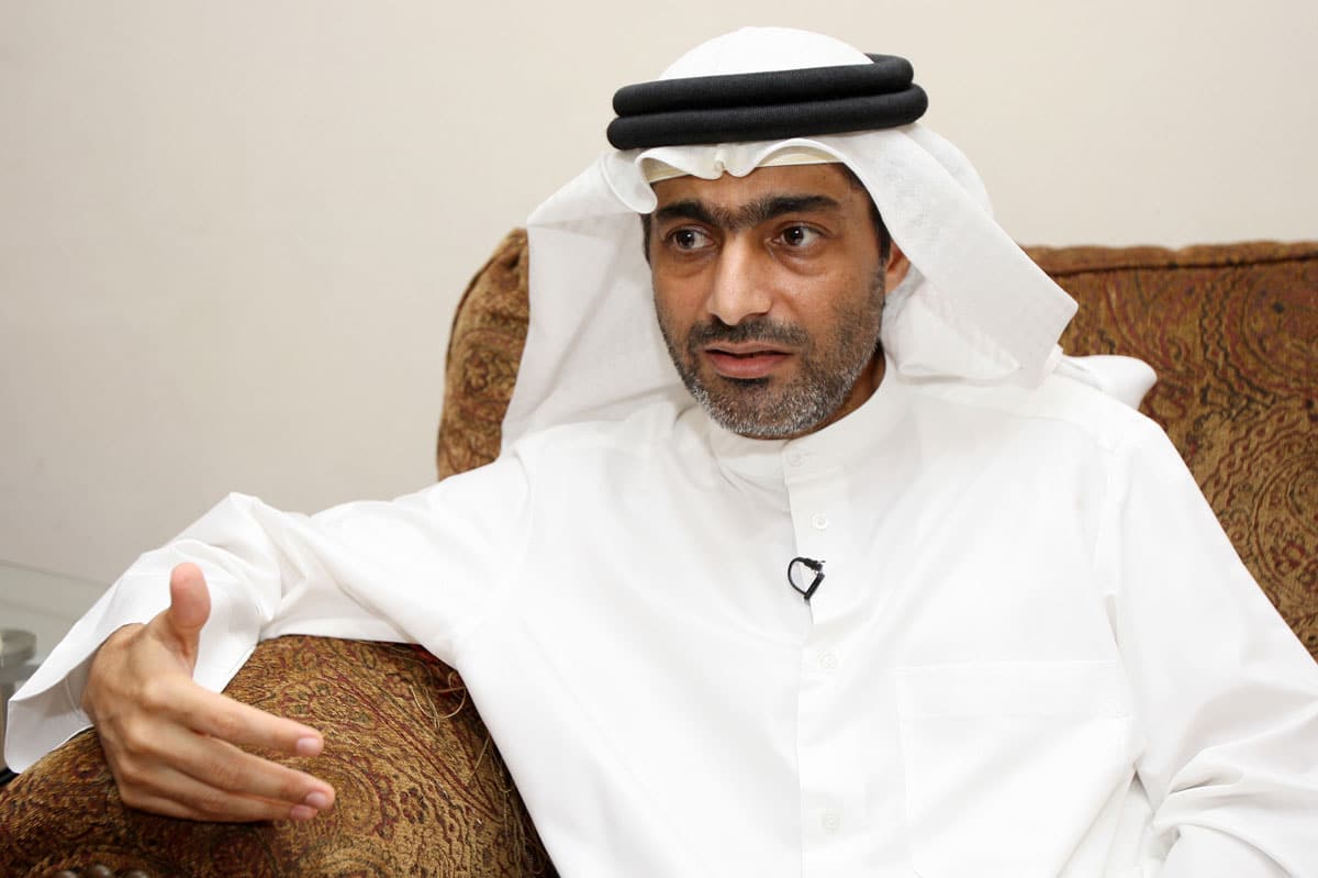 أحمد منصور معتقل في سجون الإمارات منذ سنوات watanserb.com