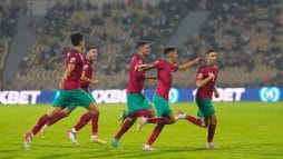 أشرف حكمي وتسجيل الهدف العالمي في شباك الغابون watanserb.com