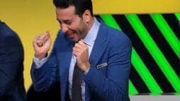 محمد أبوتريكة يحتفل وطاقم تحليل بي إن سبورت بتأهل تونس watanserb.com