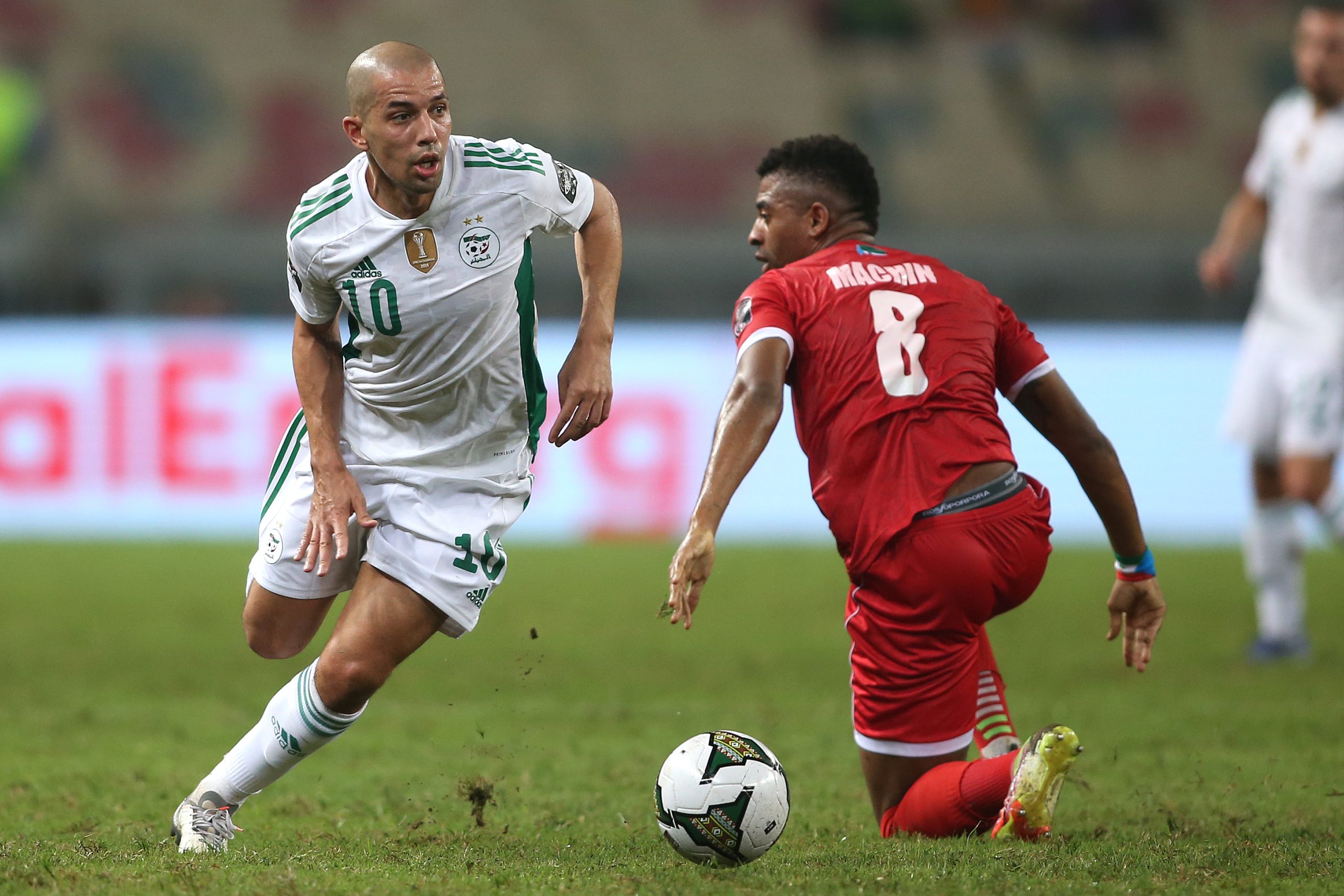 غينيا الاستوائية وإيقاف سلسلة اللاهزمية لمنتخب الجزائر في كأس أمم أفريقيا watanserb.com