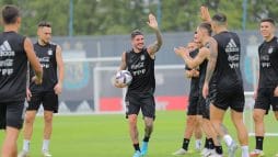 تدريبات نجوم منتخب الأرجنتين قبيل مواجهة تشيلي في تصفيات كأس العالم 2022 watanserb.com