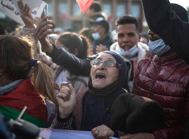 احتجاجات المغرب للتنديد بارتفاع أسعار المحروقات watanserb.com