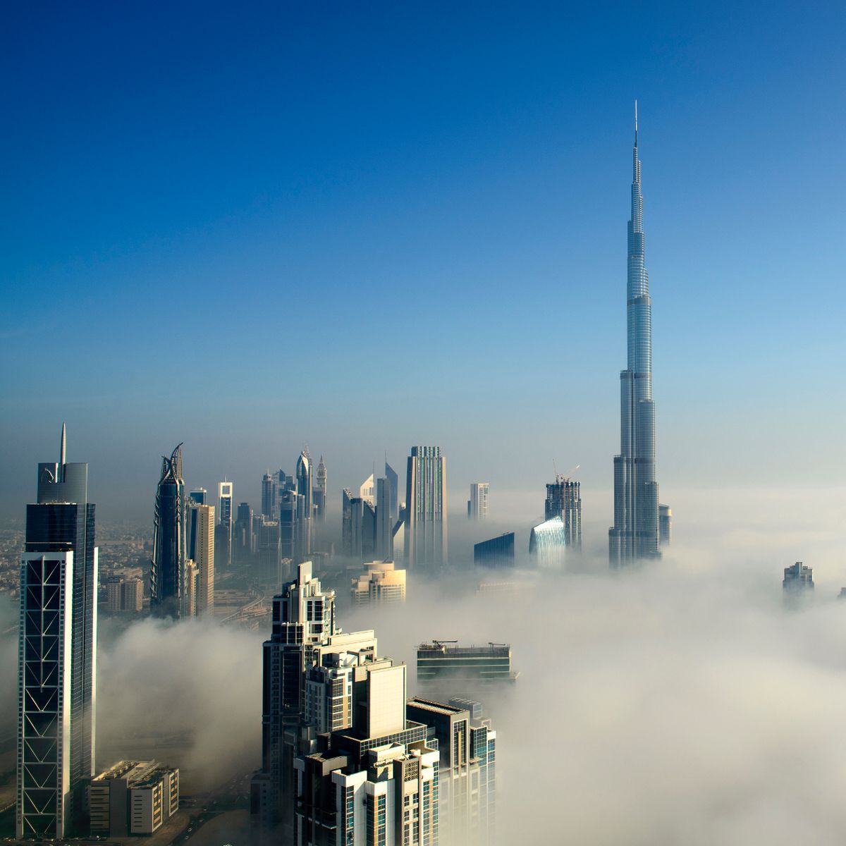صحيفة بريطانية تكشف عيوب برج خليفة .. 29% غير صالح للسكن! watanserb.com