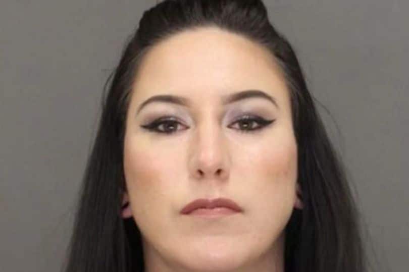 امرأة تخنق عشيقها وتقطعه watanserb.com