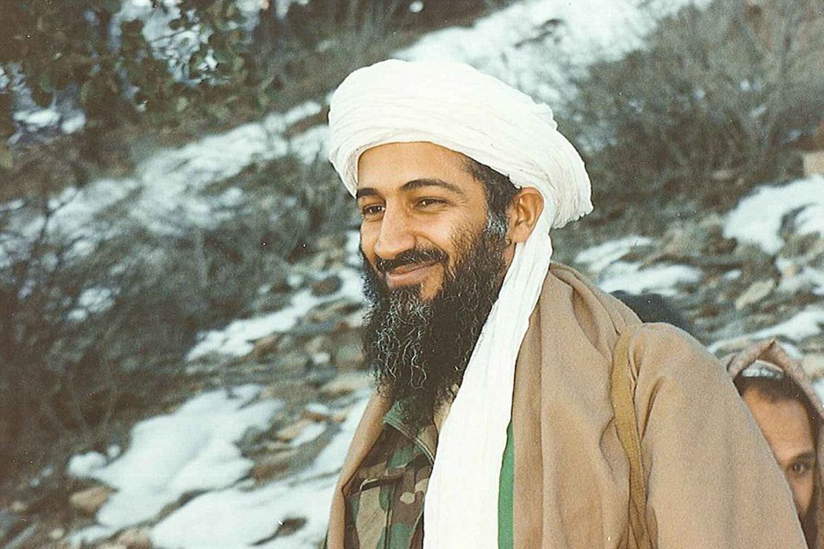 عرض صورة أسامة بن لادن على أنه النبي watanserb.com