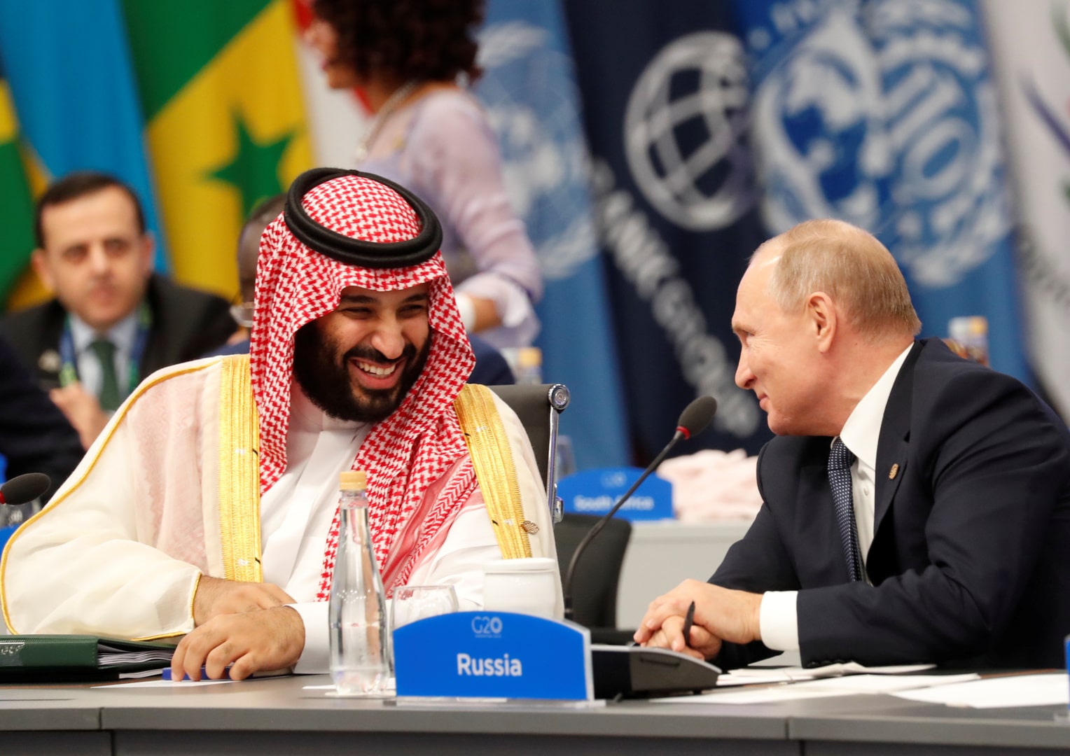 الرئيس الروسي فلاديمير بوتين وولي العهد السعودي محمد بن سلمان watanserb.com