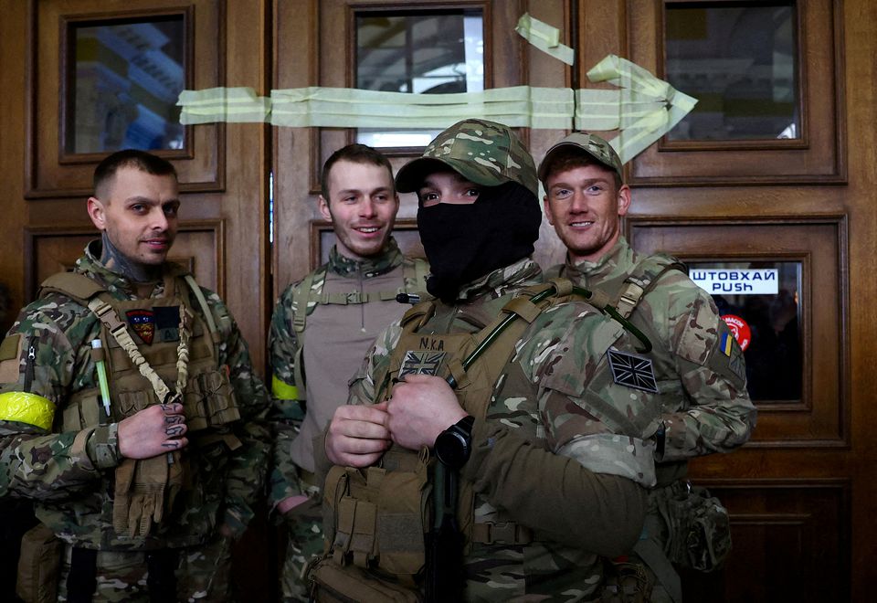 المقاتلين الأجانب في أوكرانيا watanserb.com
