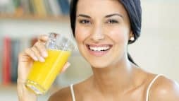 شرب كوب واحد من هذا العصير يمكن أن يقلل الإصابة بـ7 أمراض watanserb.com