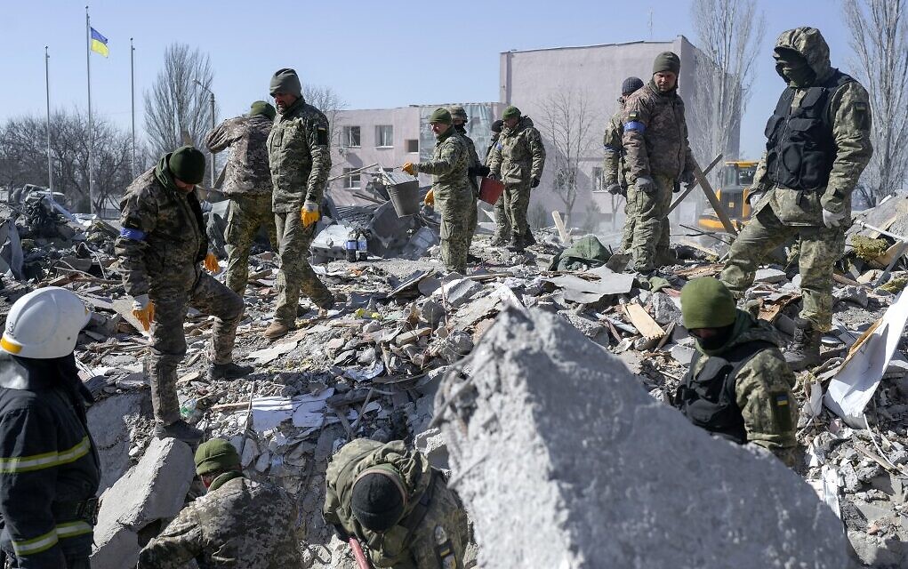 مذبحة في ثكنة عسكرية أوكرانية watanserb.com