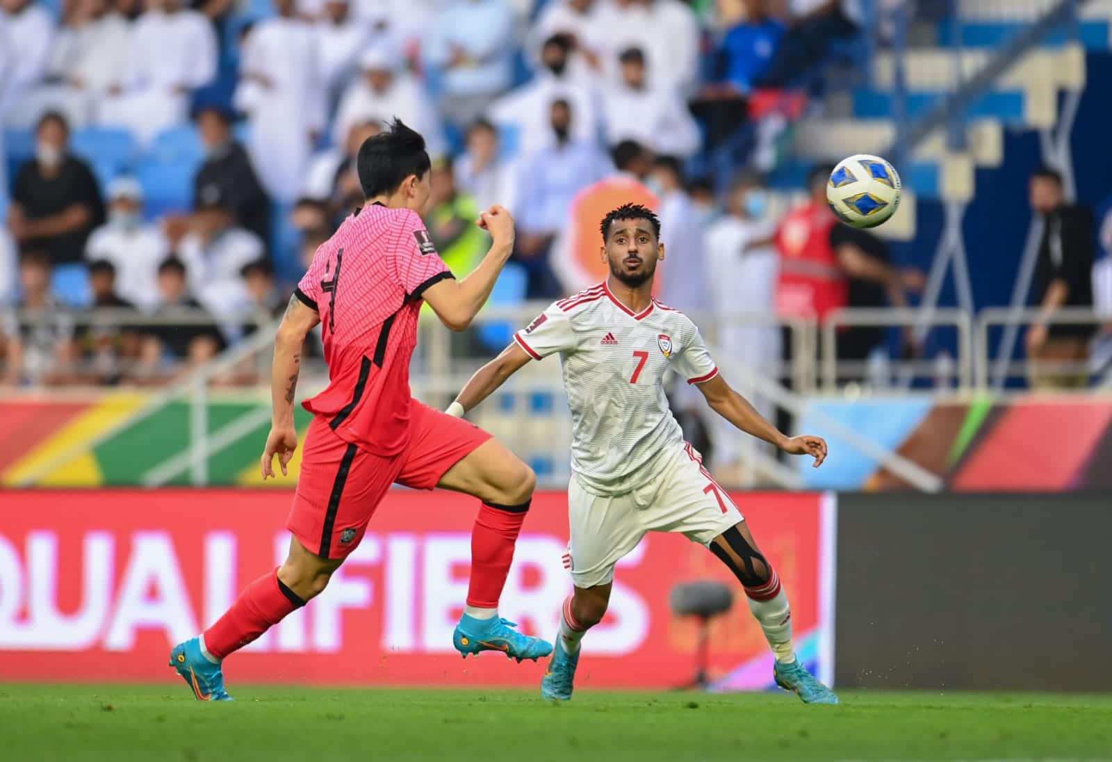 مباراة منتخب الإمارات وكوريا الجنوبية في تصفيات كأس العالم 2022 آسيا watanserb.com