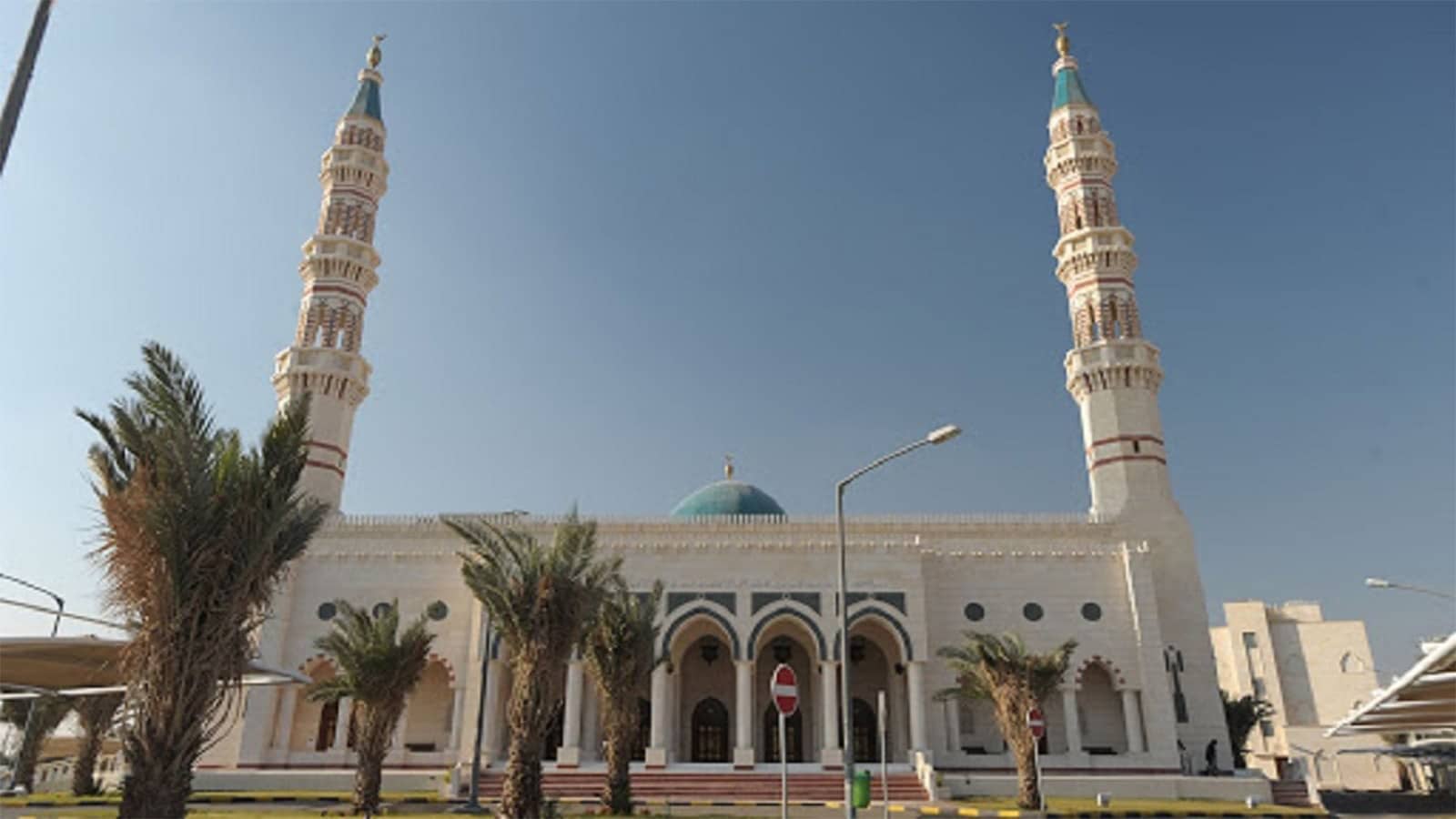 اعتداء مسجد الكويت watanserb.com