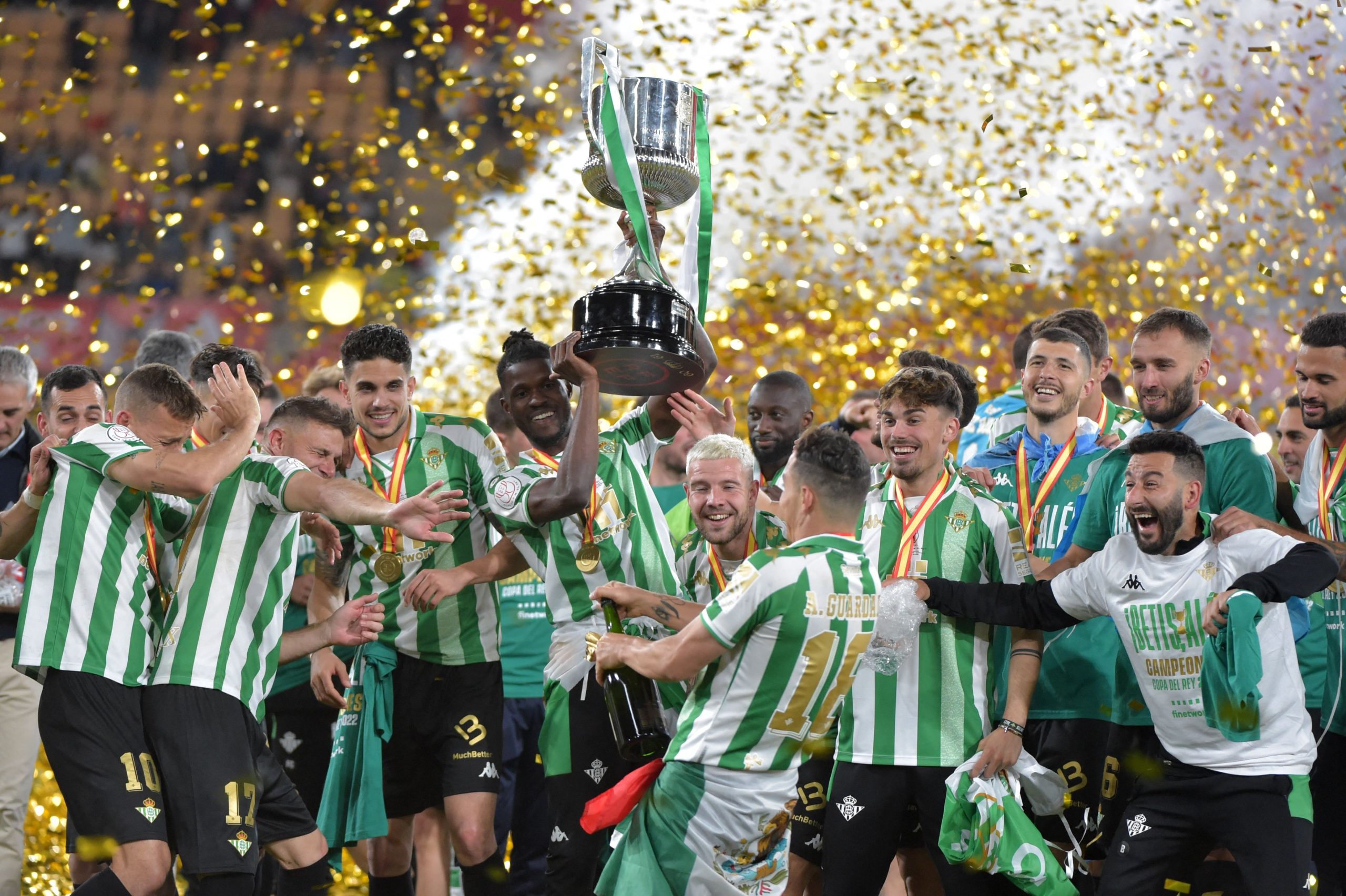 ريال بيتيس يحقق لقب كأس ملك إسبانيا للمرة الثالثة في تاريخه watanserb.com