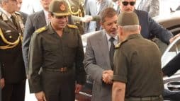 لقطات لعبد الفتاح السيسي مع مرسي لن تشاهدها في الاختيار 3 watanserb.com