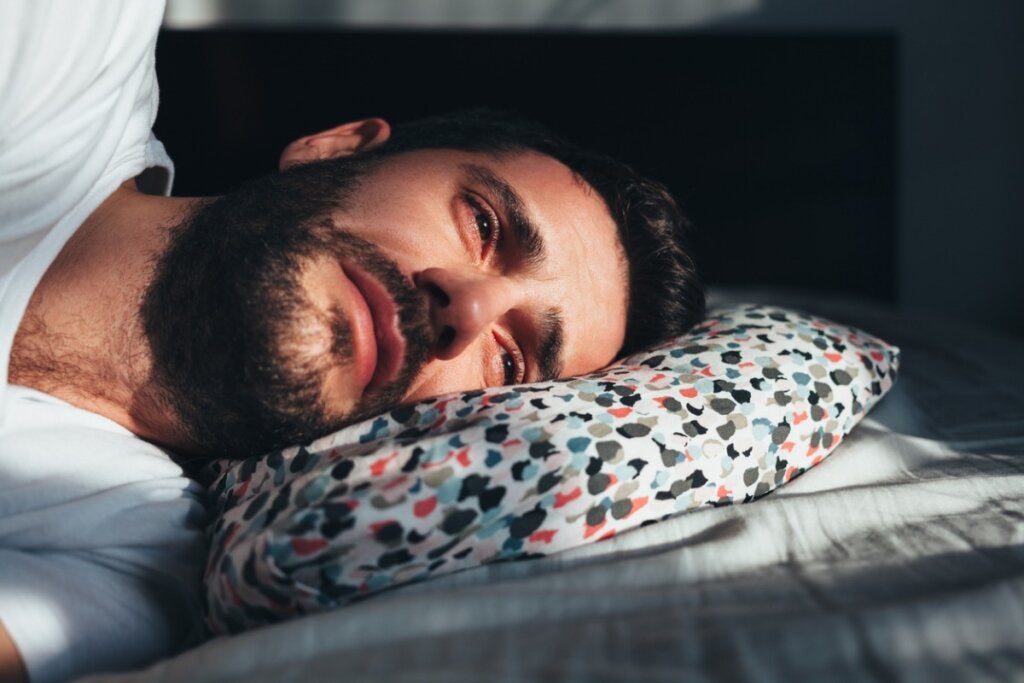 البكاء أثناء النوم.. 6 أسباب محتملة لهذه الظاهرة الغريبة watanserb.com