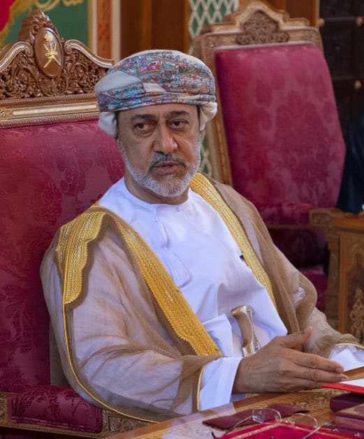 السلطان هيثم بن طارق