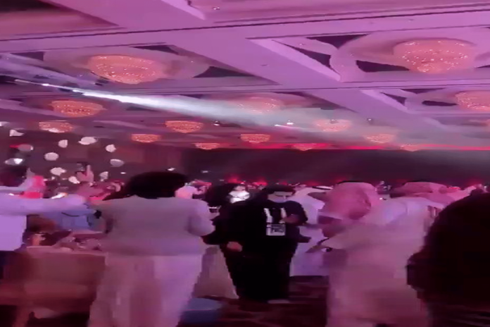 حفل ماجن في مكة المكرمة watanserb.com