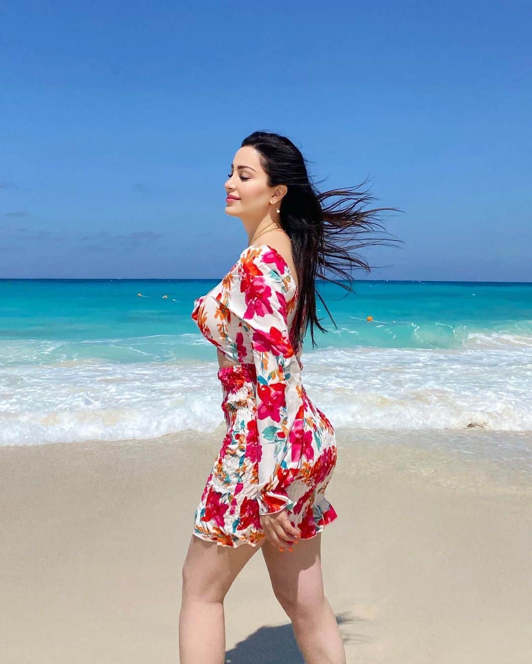 ستيفاني صليبا