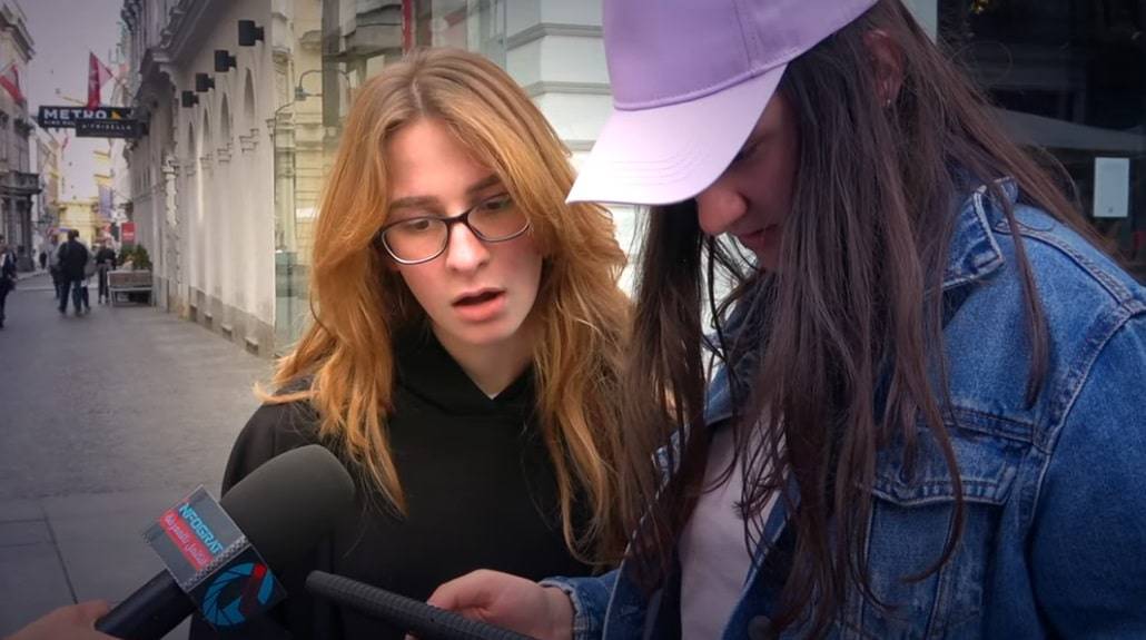 مجزرة التضامن تصدم الشارع في النمسا watanserb.com