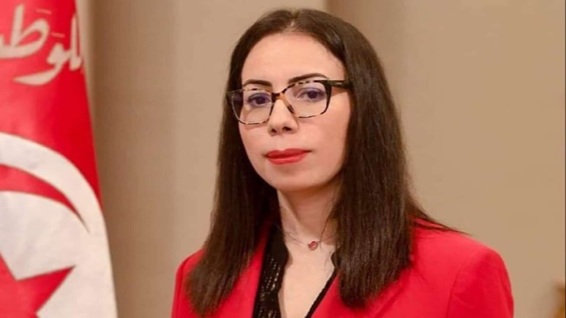 قيس سعيد نادية عكاشة watanserb.com