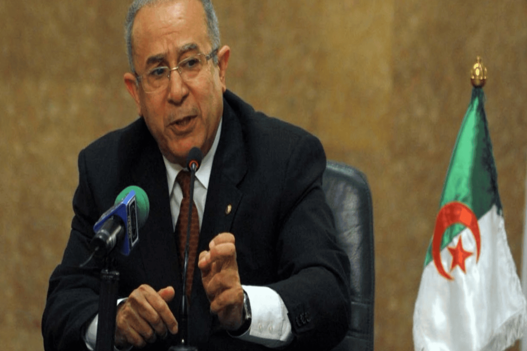 رمطان لعمامرة watanserb.com