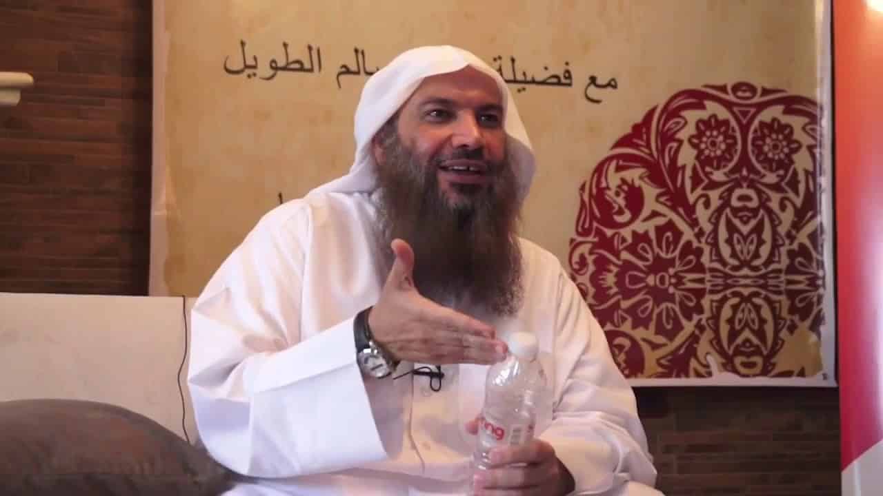 الداعية الكويتي يتهم الخليلي بالتطرف