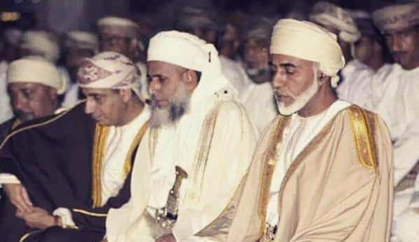 علي الظفيري و مفتي عُمان watanserb.com