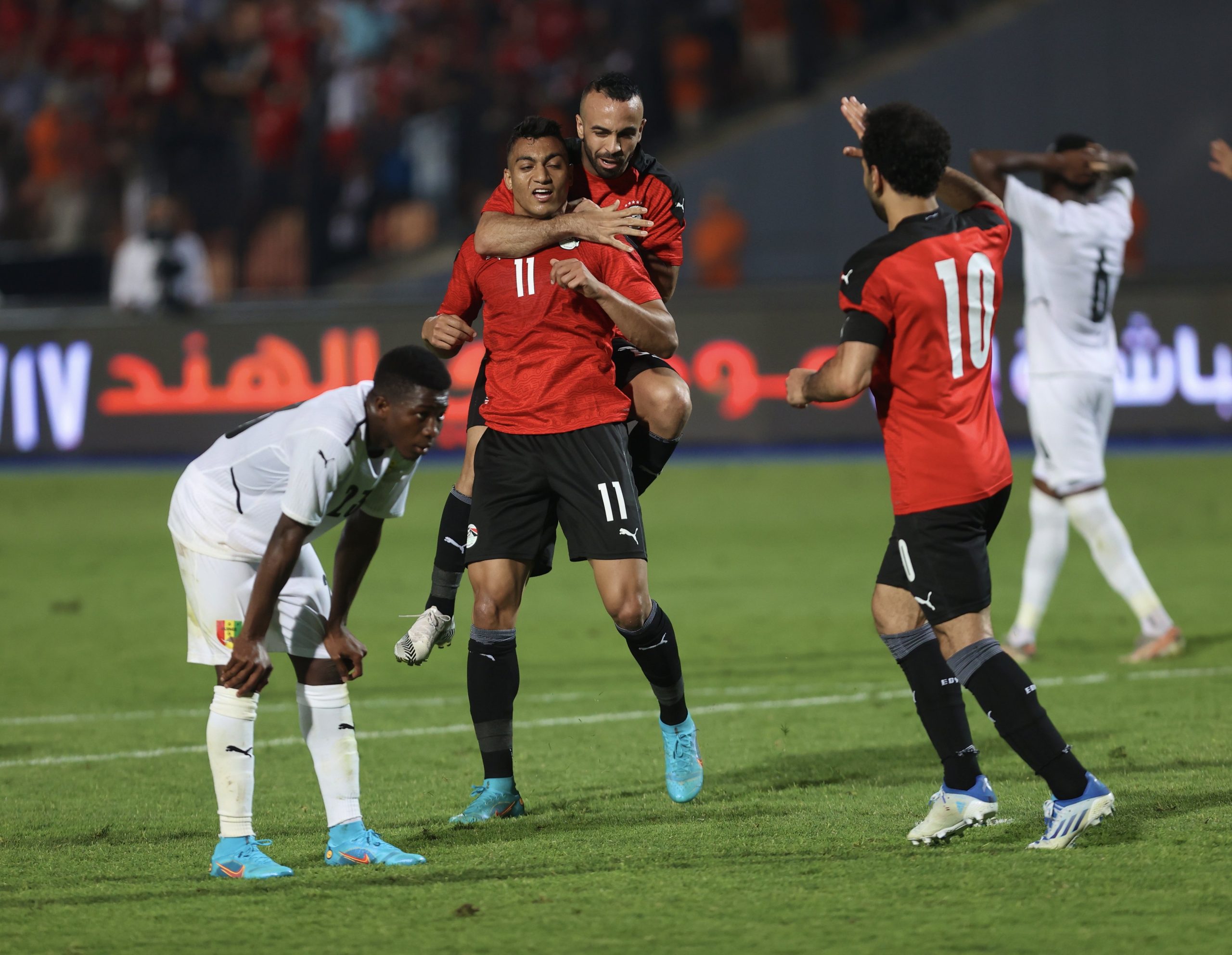 منتخب مصر يحقق الفوز على غينيا في تصفيات أمم أفريقيا 2023 watanserb.com