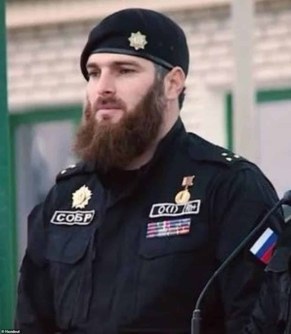 الجنرال ماغوميد توشايف قائد القوات الخاصة الشيشانية