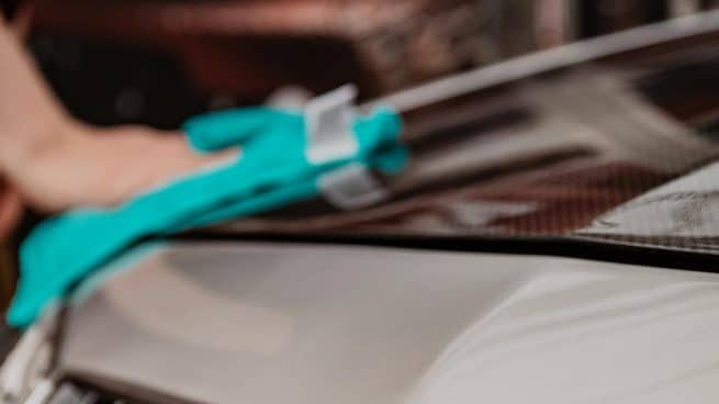 تنظيف السيارة في فصل الصيف watanserb.com