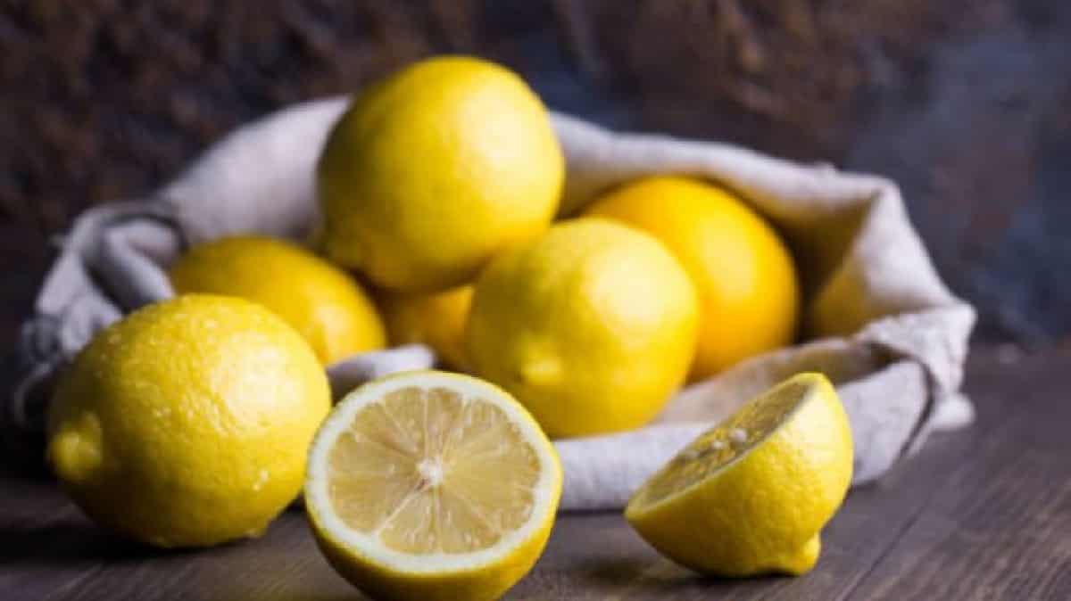 الليمون يحتوي على منافع غذائية مهمة للغاية