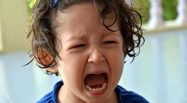 صراخ الأطفال يسبب التوتر بحسب دراسة أميركية