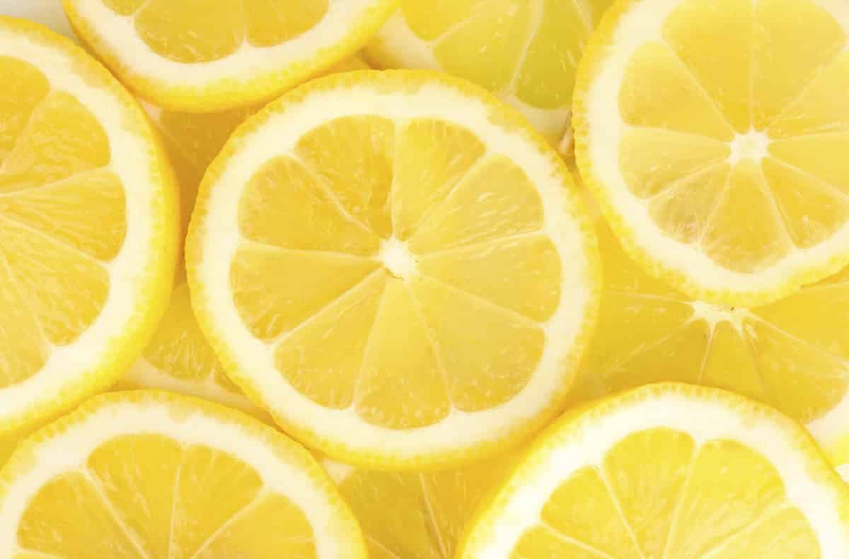 رائحة الليمون ستعزز مزاجك الجيد وتضمن لك قضاء ليلة مريحة