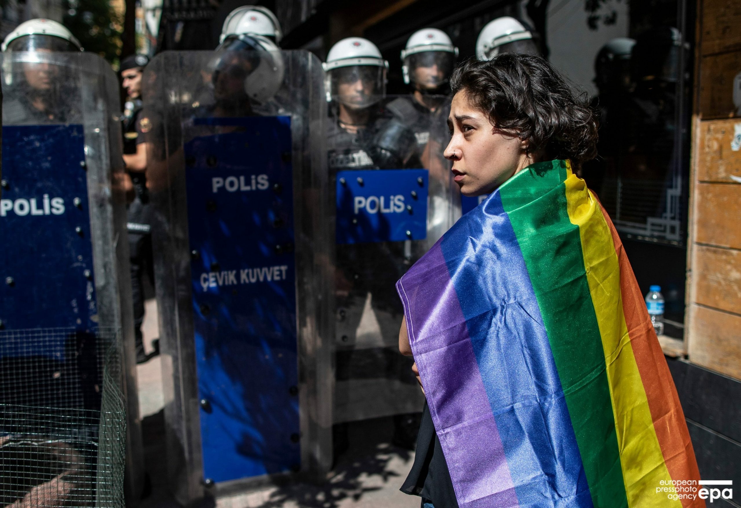 مسيرة المثليين جنسيا في اسطنبول watanserb.com