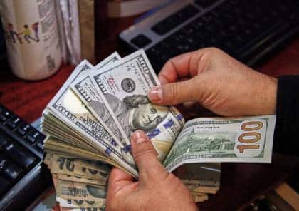 سعر الدولار في السوق السوداء watanserb.com