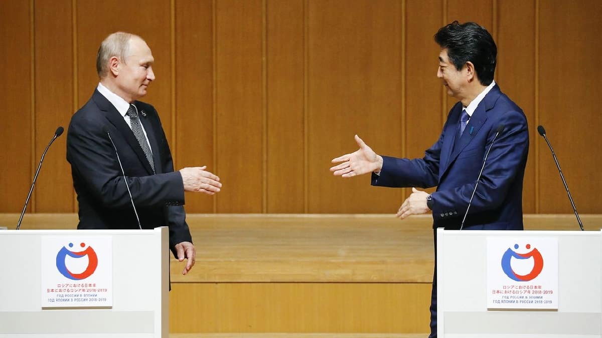 السياسة اليابانية تجاه روسيا