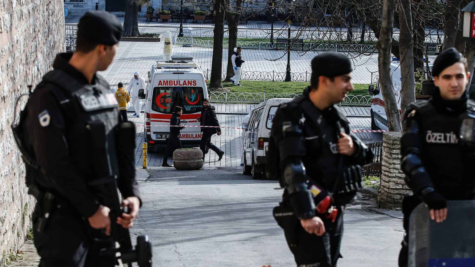 الشرطة التركية تقتل طفل watanserb.com