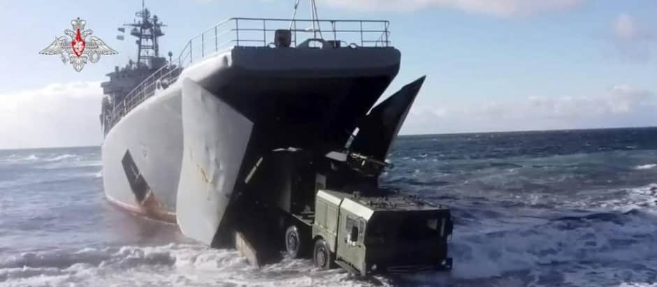 اليابان تخشى التهديدات الروسية watanserb.com