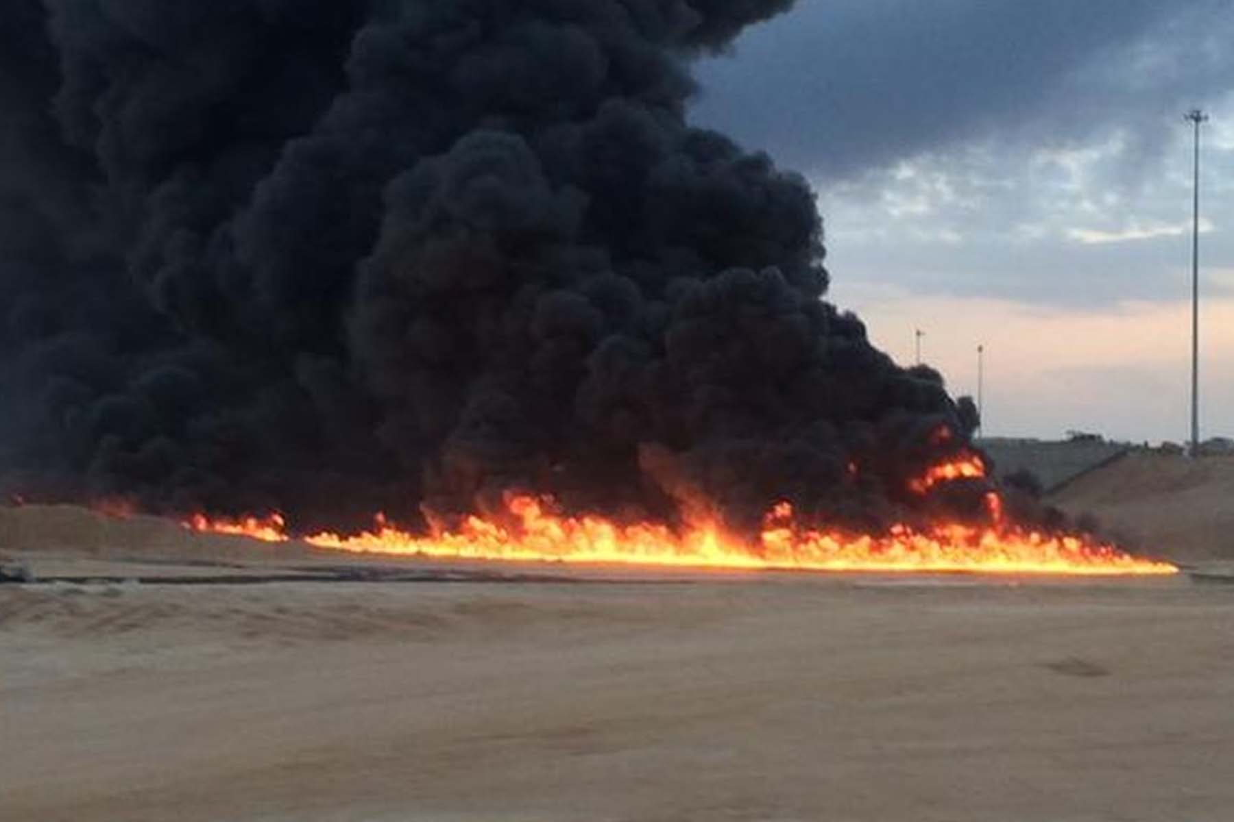 انفجار أنبوب نفط watanserb.com