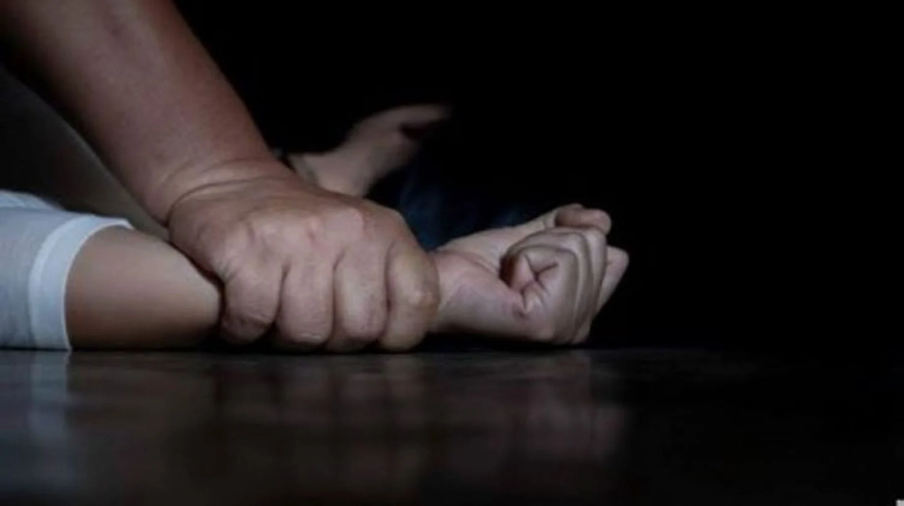 هتك عرض سكرتيرة في الكويت watanserb.com