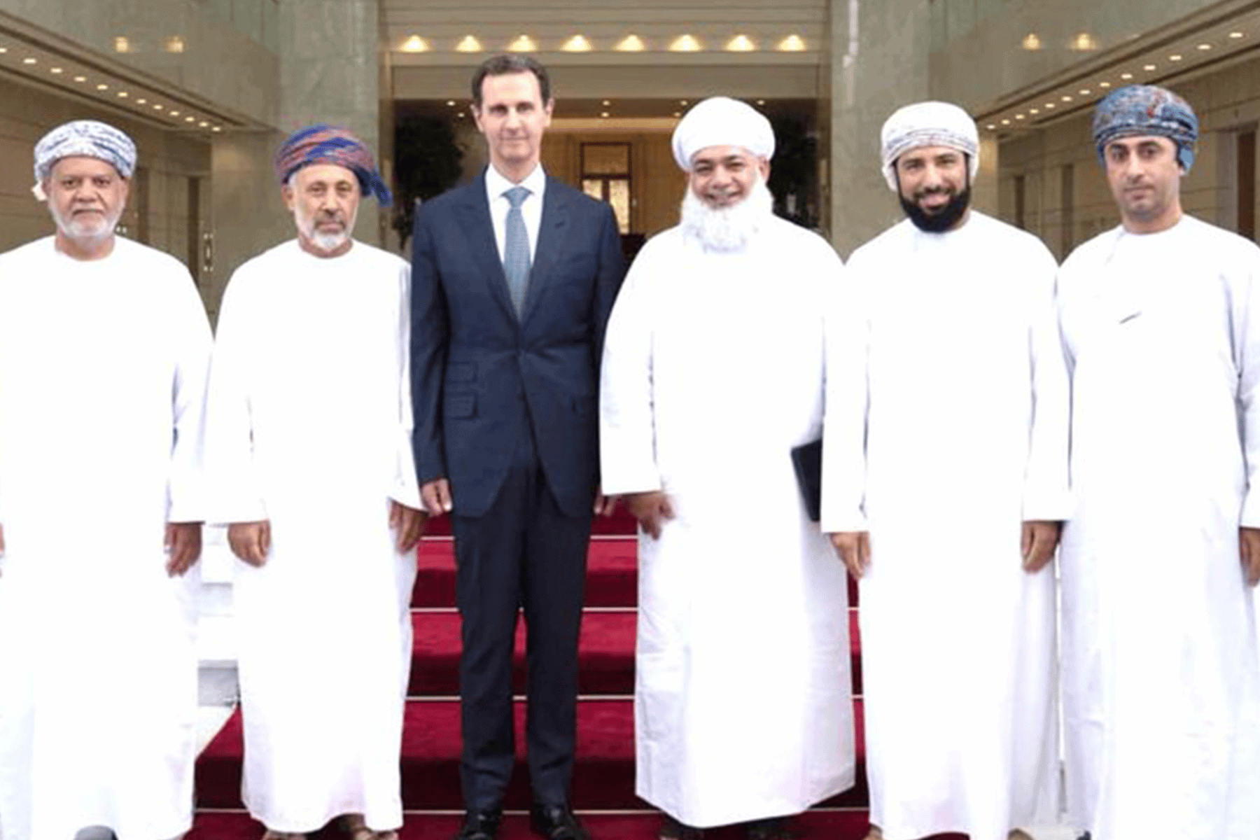 زيارة وفد عماني لبشار الاسد watanserb.com