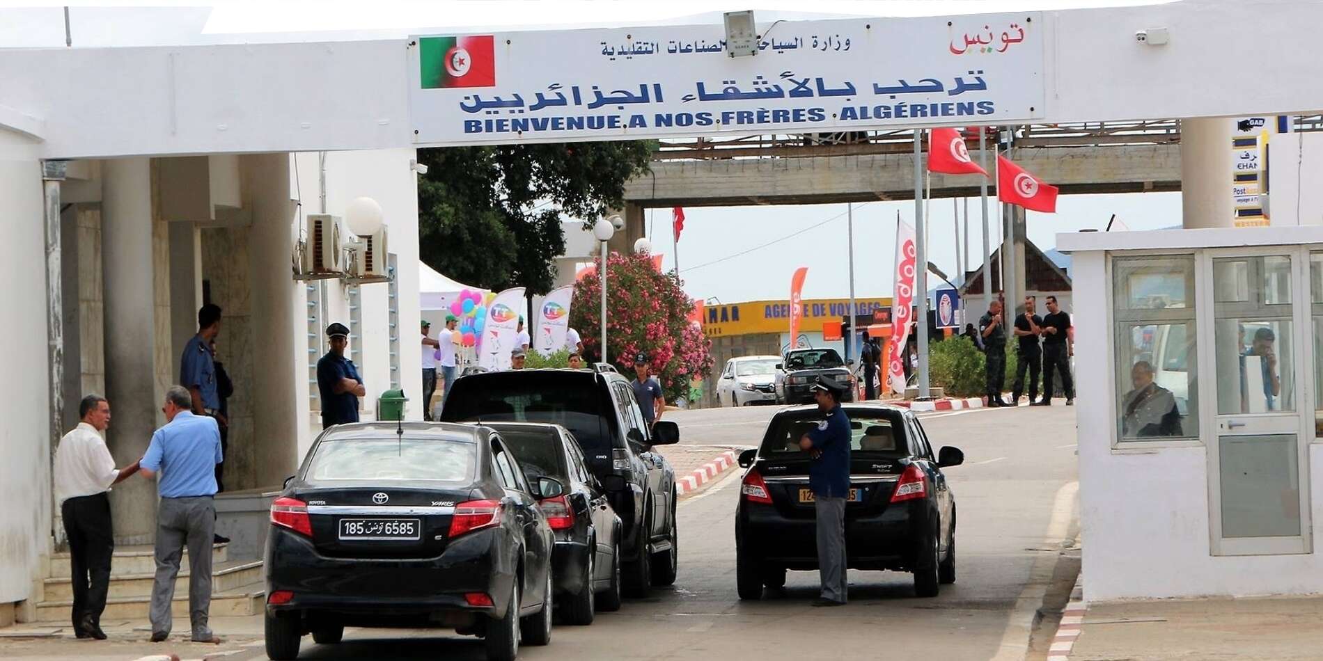 دخول الجزائريين إلى تونس watanserb.com