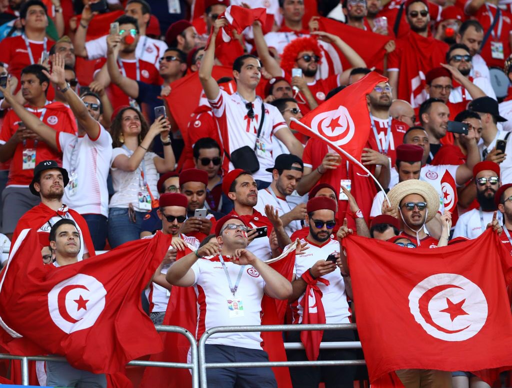 مساندة جماهير منتخب تونس قبيل مواجهة البرازيل watanserb.com