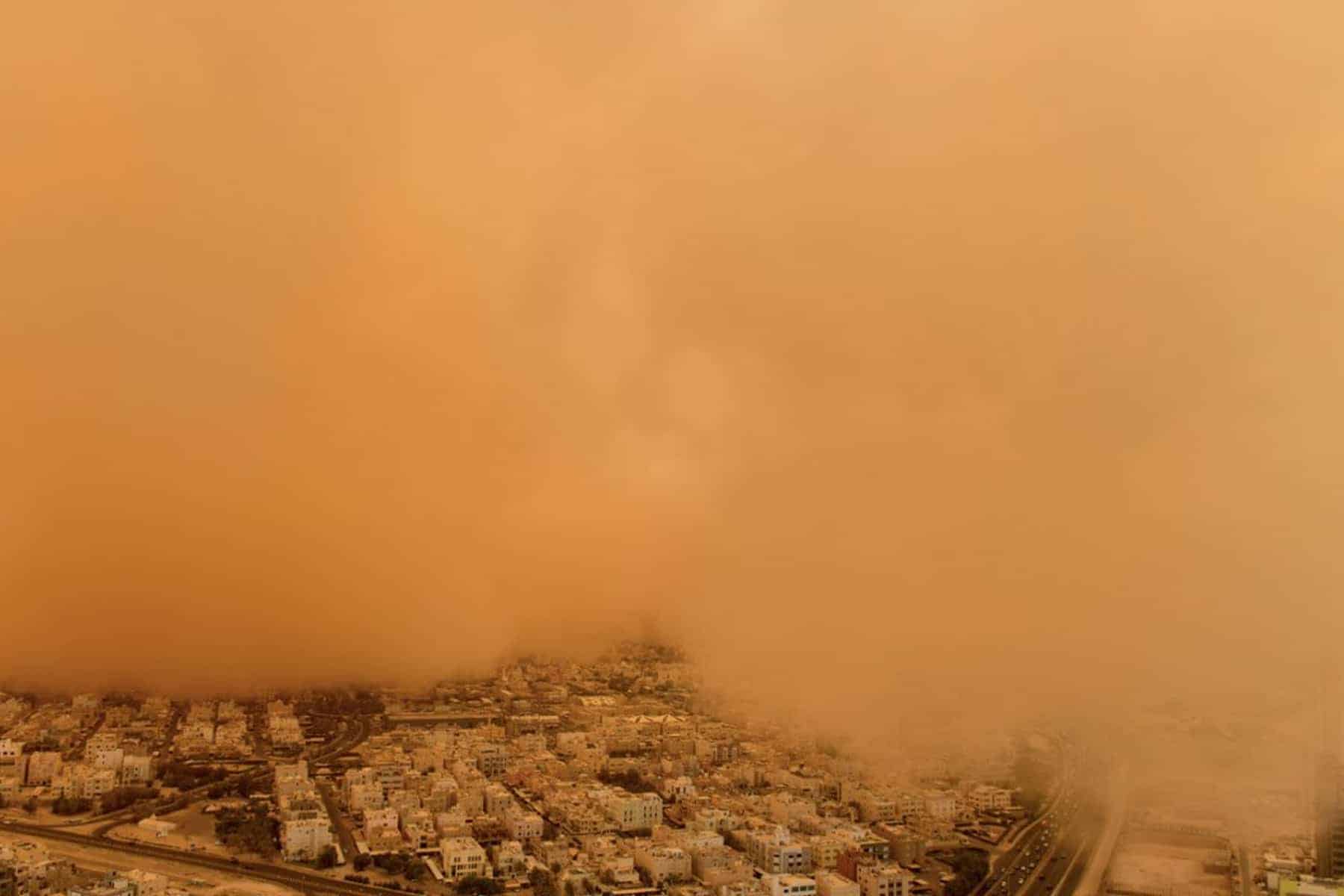 عاصفة مرعبة في المغرب watanserb.com